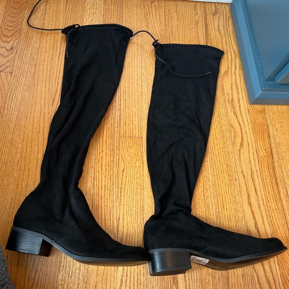 Charles By Charles David Gravity Gammon Suede Black Over-the-Knee Boots Size 9 - Picture 2 of 5